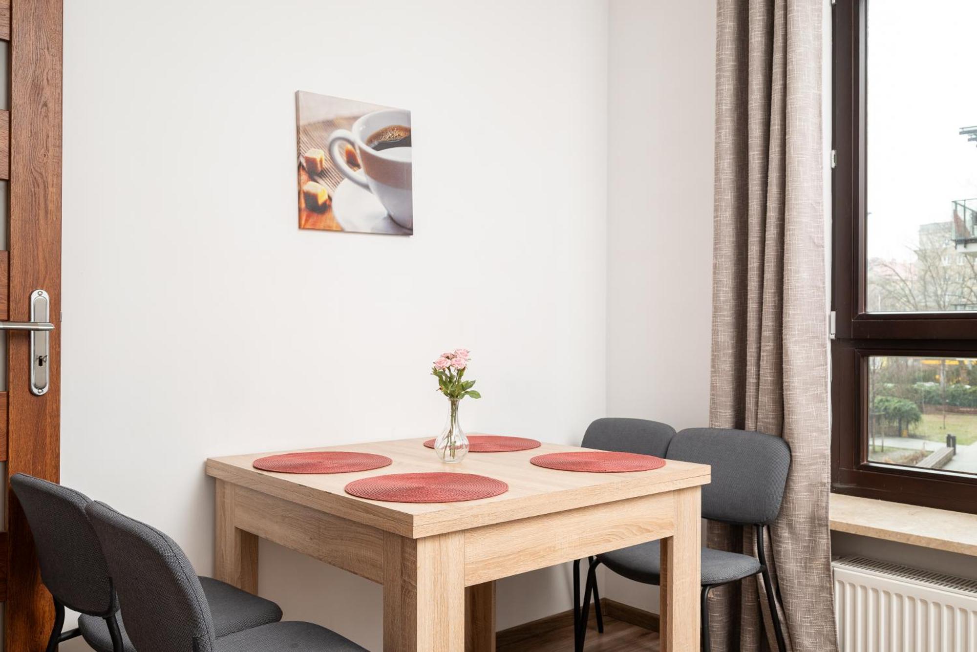 Metro Plocka Cosy Apartment วอร์ซอ ภายนอก รูปภาพ